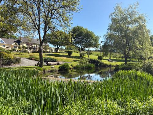 Pheasants Roost With Indoor Pool In Devon in Winkleigh, United Kingdom