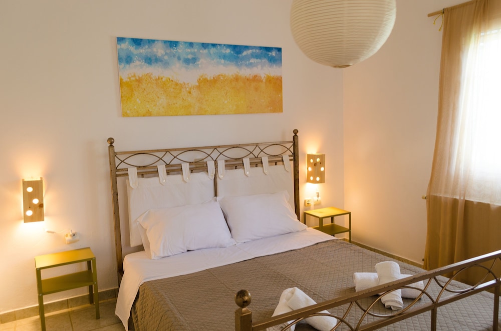 Marini Traditional Cottages in Aegina, Greece