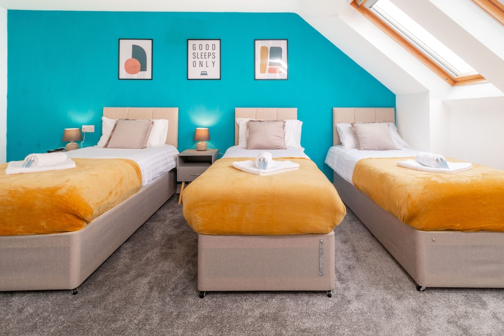 Westlake Serviced Accommodation — 4-Star Luxury Hotel in Peterborough, United Kingdom