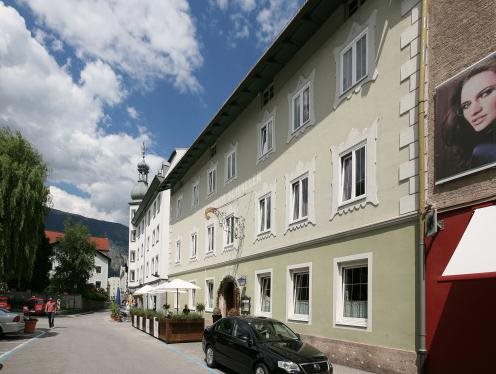 Gasthof Einhorn Schaller — hotel in Schwaz