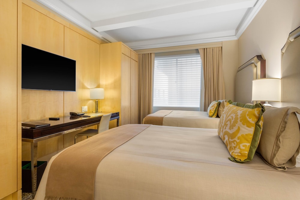 Omni Berkshire Place - photo 54