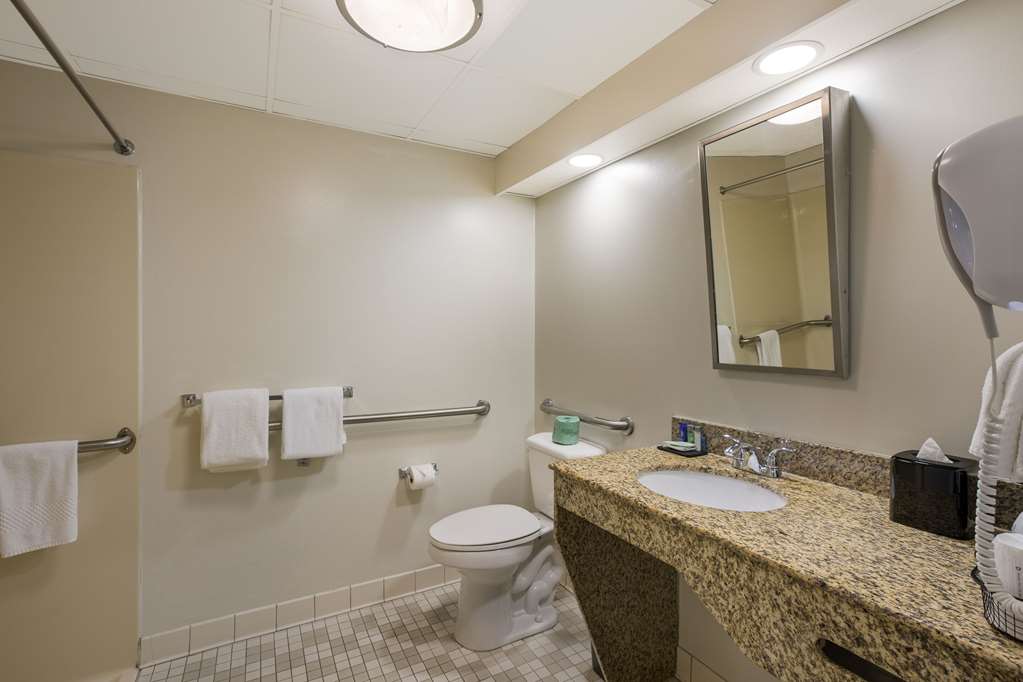 Clarion Pointe Sevierville Pigeon Forge - photo 27