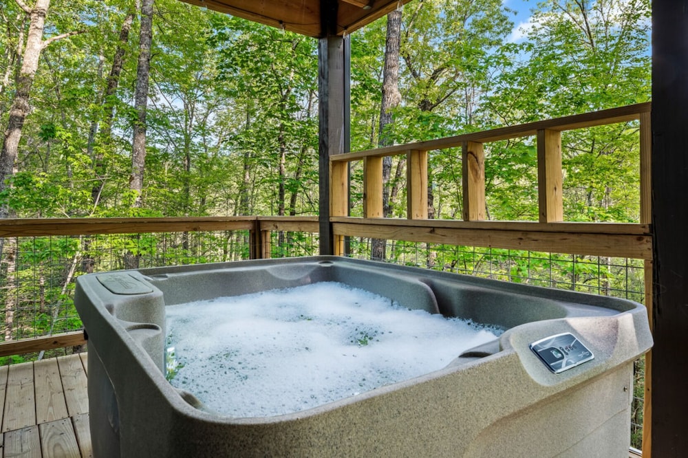 Mountain Majesty By Ghosal Luxury Lodging - photo 28