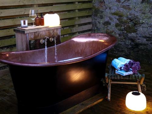 Y Caban A Luxury Rural Retreat with Seaviews — Amlwch — photo 2