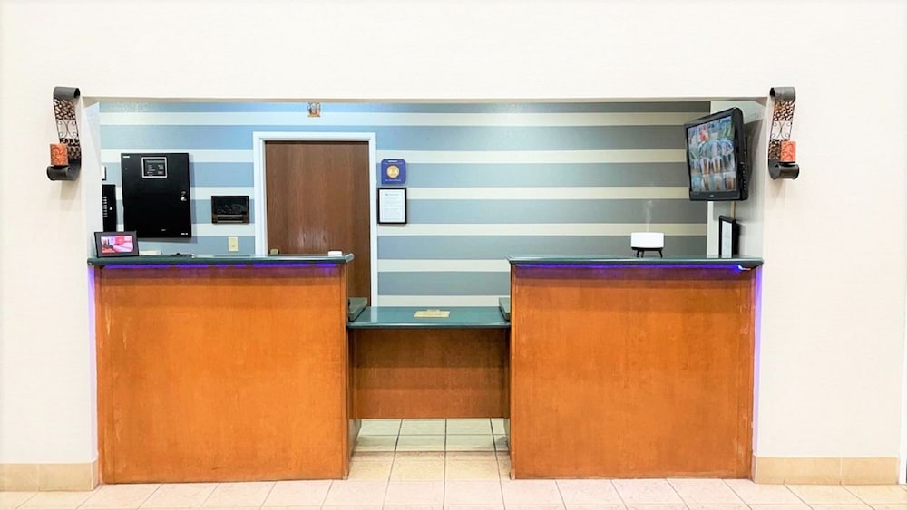 Star City Inn & Suites - photo 28