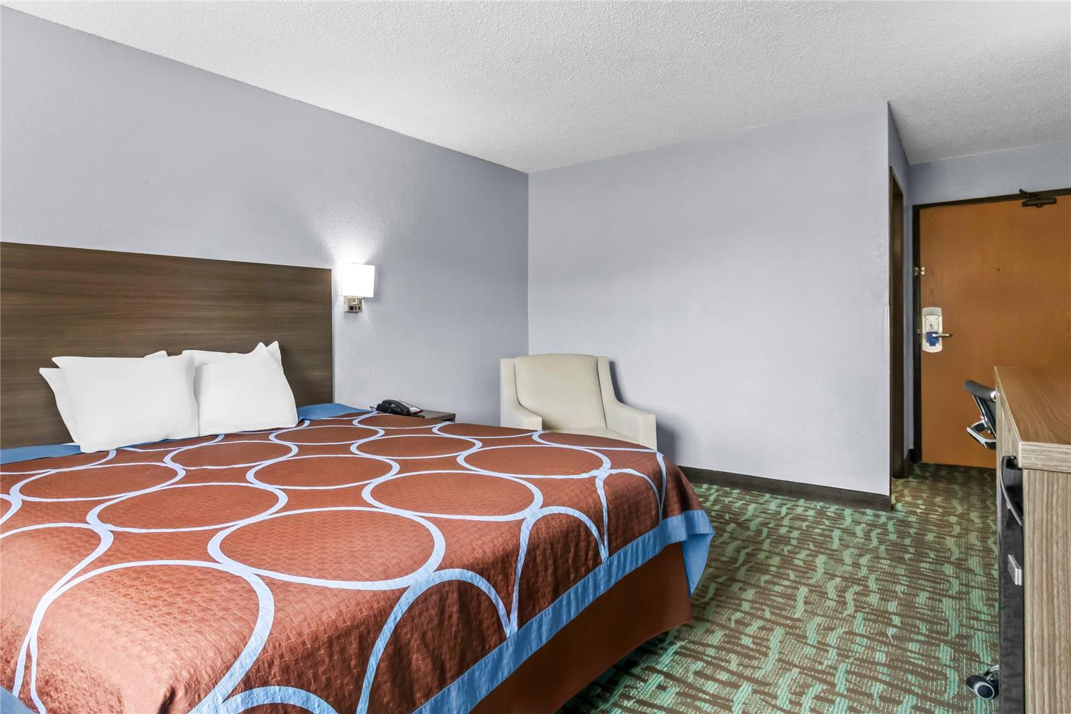 Rodeway Inn Delmont - photo 17