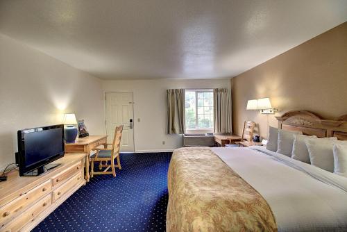 Days Inn by Wyndham Lolo Missoula Area - photo 5
