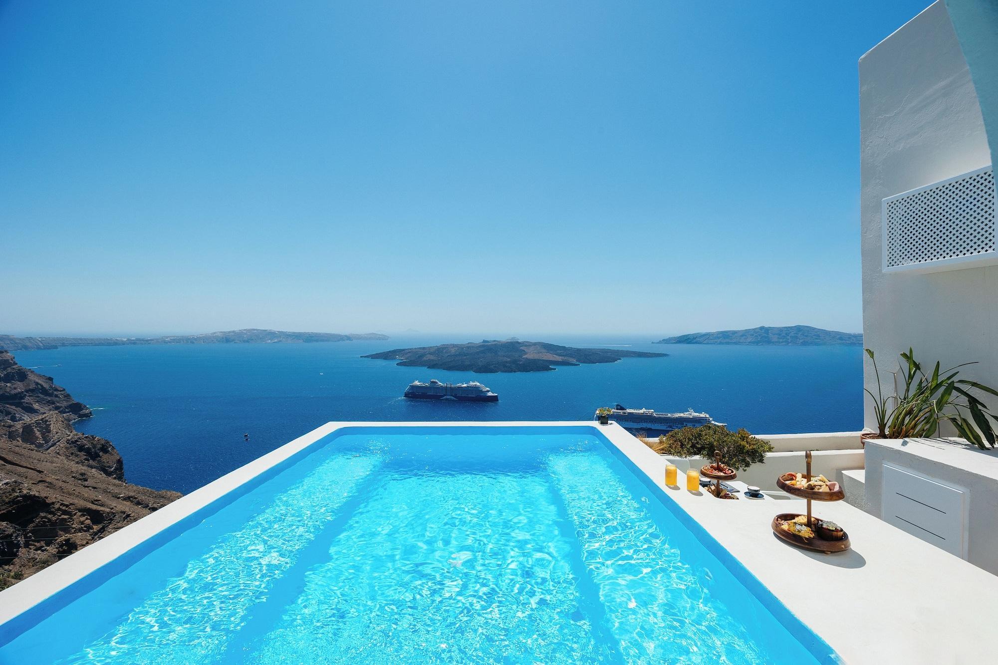 Kastro Suites - last minute hotel in Fira