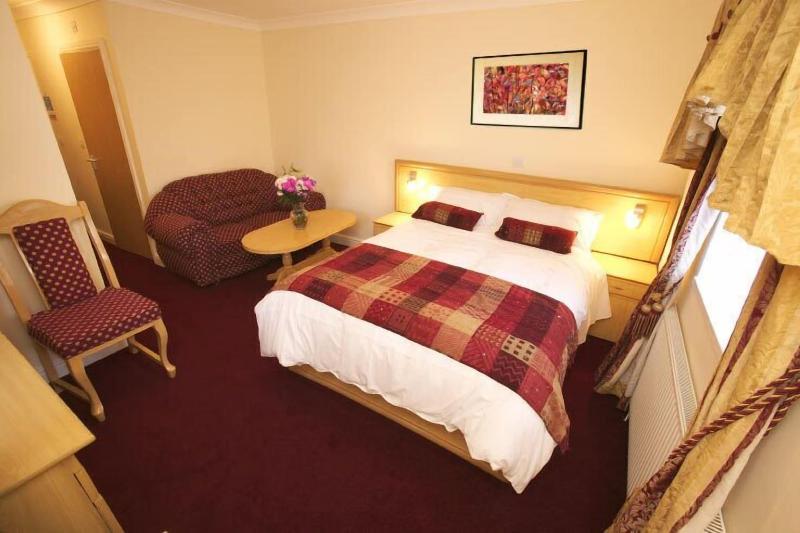 Gateway Hotel - last minute hotel in Newport