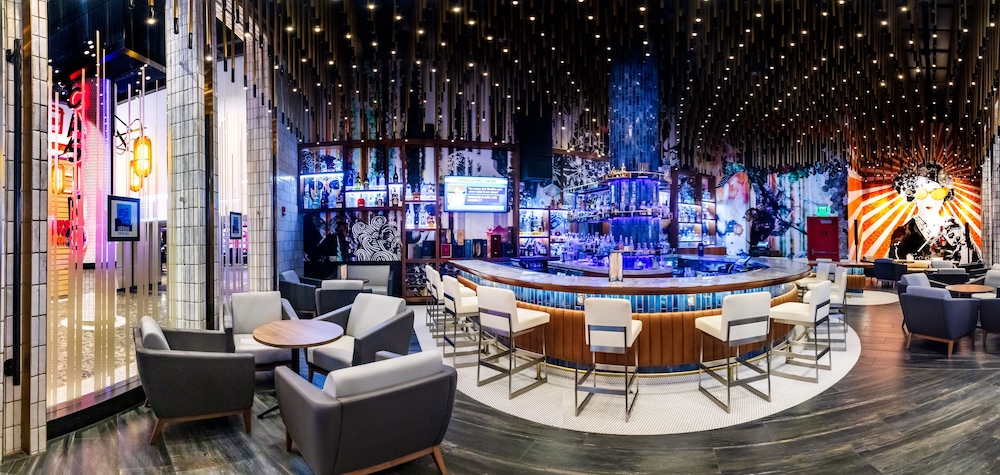 Hollywood Casino at Greektown - photo 19