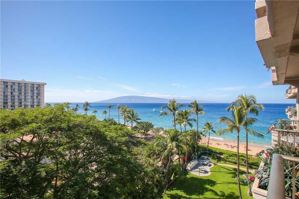 Ocean Views & Ac w763 Sullivan Properties — 4-Star Luxury Hotel in Lahaina, United States