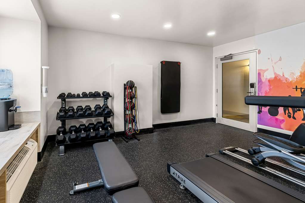 Best Western Buffalo Inn Suites - photo 38
