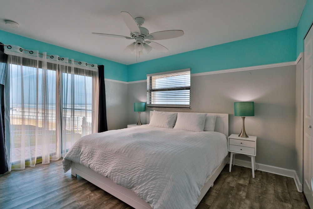 Coastal Waters Inn - photo 19