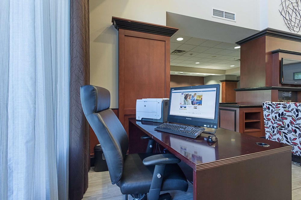 Hampton Inn & Suites Indianapolis Brownsburg - photo 34