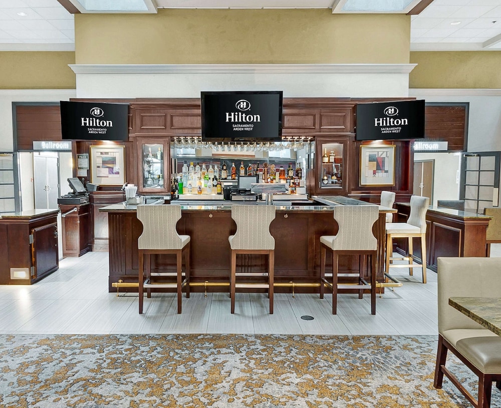 Hilton Sacramento Arden West - photo 23