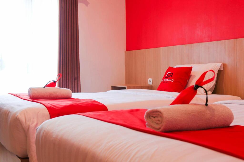 D'shario Hotel Kepanjen — hotel in Kepanjen