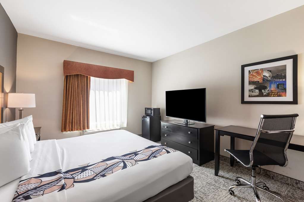 Best Western Inn & Suites Midway Airport - photo 18