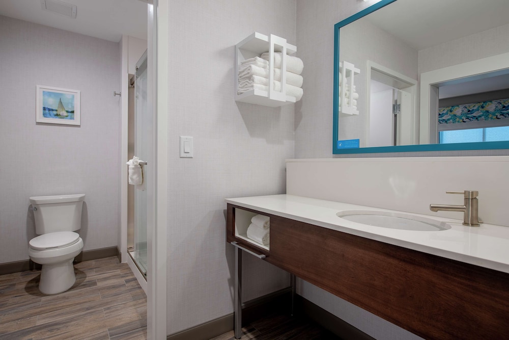 Hampton Inn & Suites Duncanville Dallas - photo 37