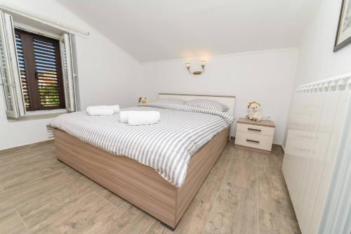 Beautiful Apartment Aleks — 4-Star Luxury Hotel in Mali Losinj, Croatia