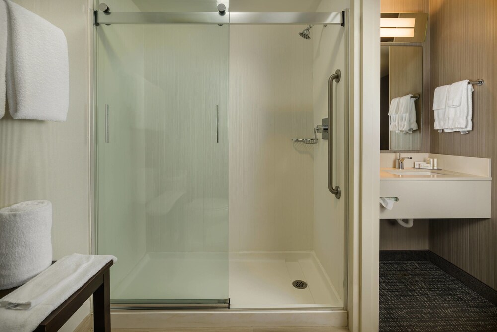 Courtyard by Marriott New Haven Orange Milford - photo 6