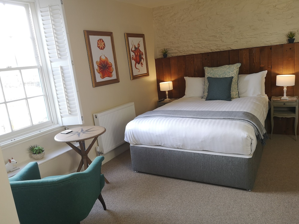 Steam Packet Inn - carbon neutral hotel in Totnes