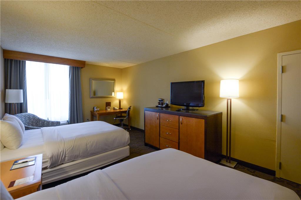 Wyndham Columbus - photo 18