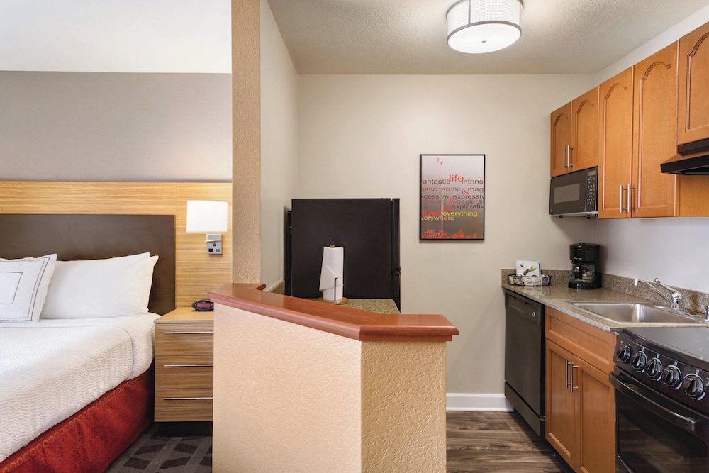 TownePlace Suites By Marriott Denver Downtown - photo 9