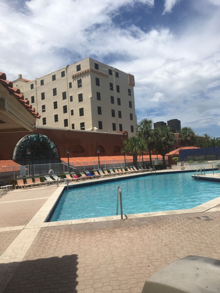 Historic Hollywood Beach Resort - photo 7