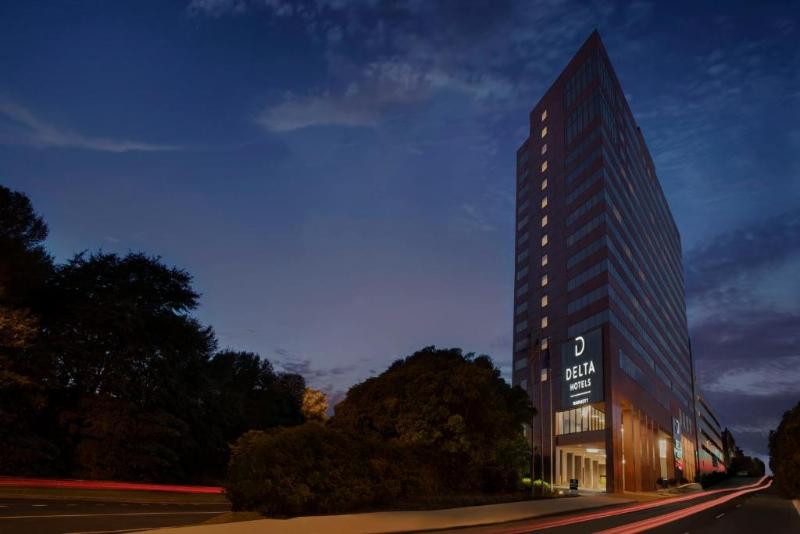 Delta Hotels by Marriott Richmond Downtown - photo 10