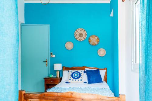 Stay for 2 by Alecos Studios in Poros, Greece