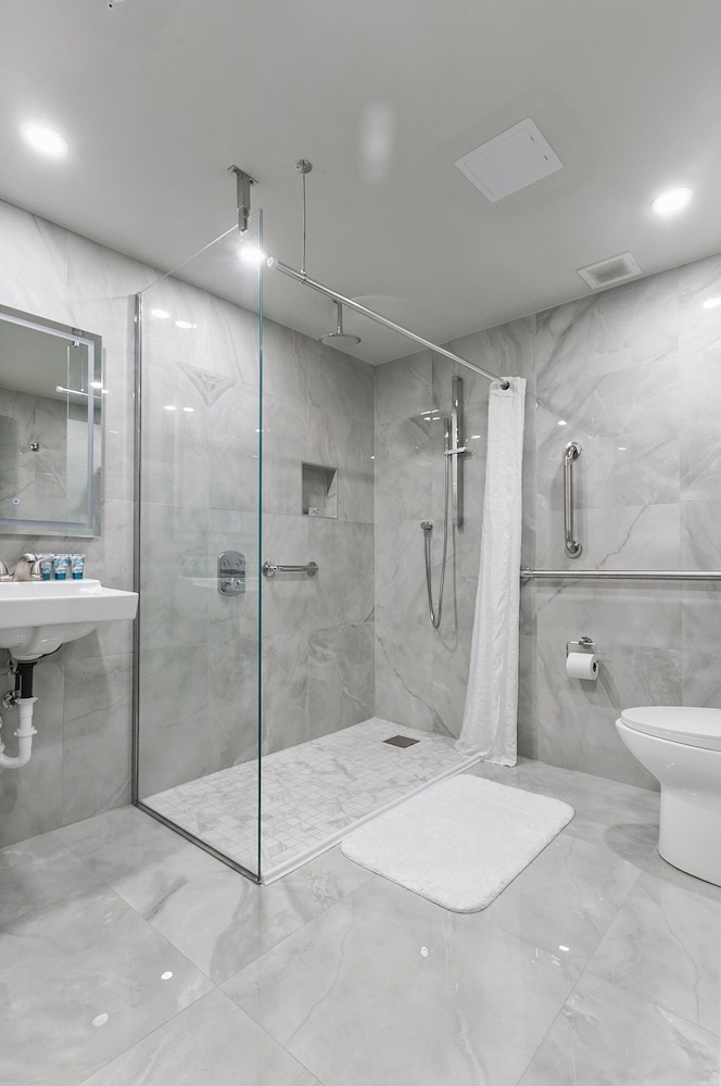 Ocean Sky Hotel and Resort - photo 44