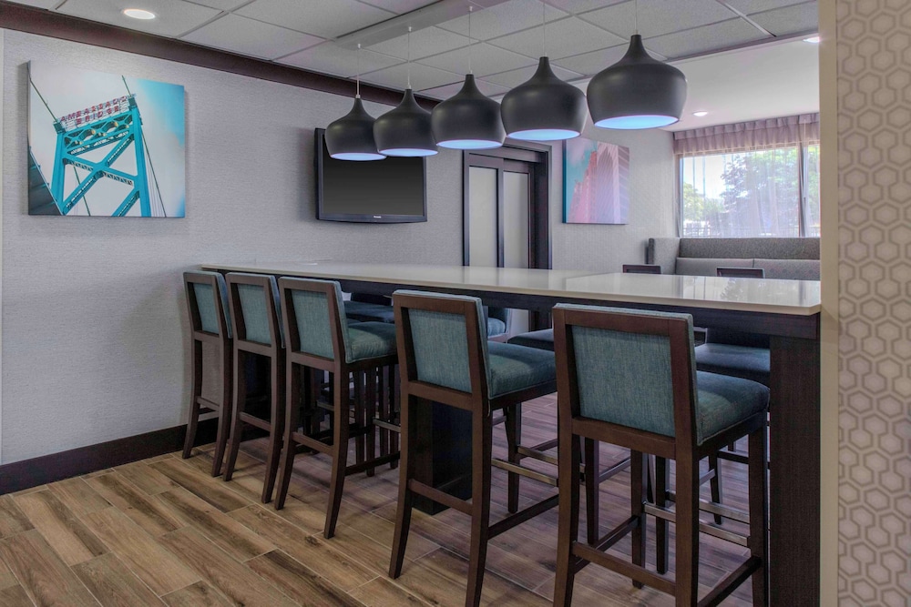 Hampton Inn Detroit Northville - photo 3