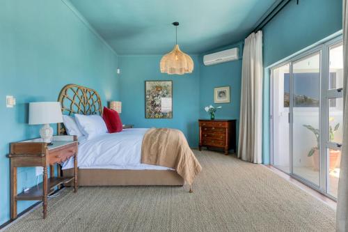 Camps Bay Glen Authentic Villa