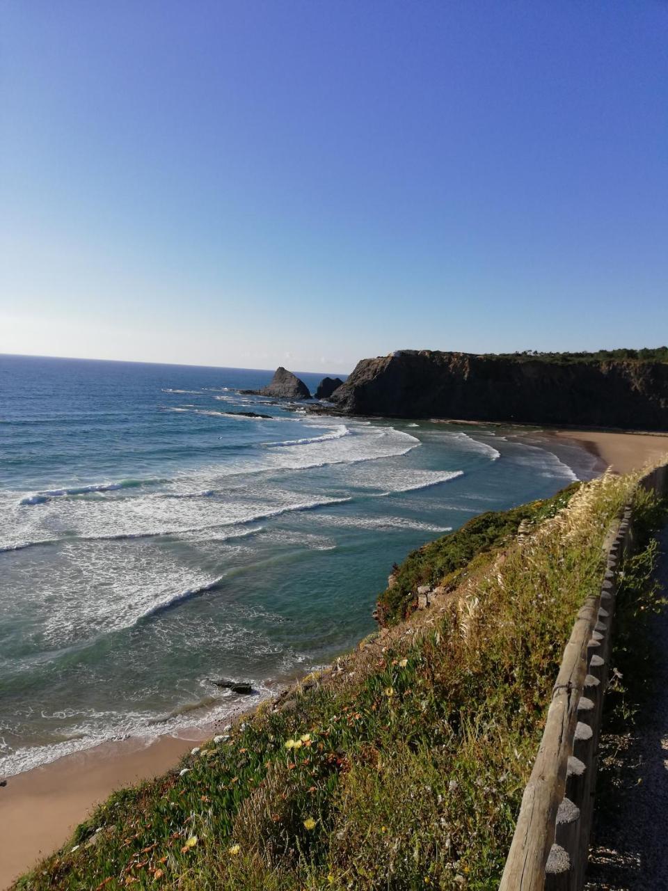 Sol Mar - carbon neutral hotel in Aljezur
