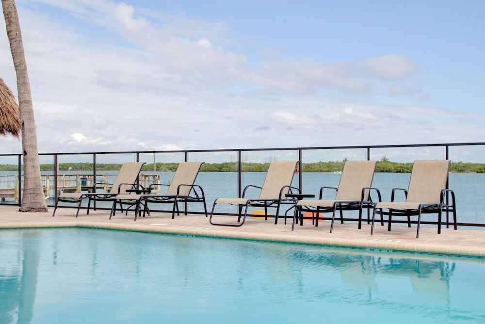 Hutchinson Island Hotel - photo 34