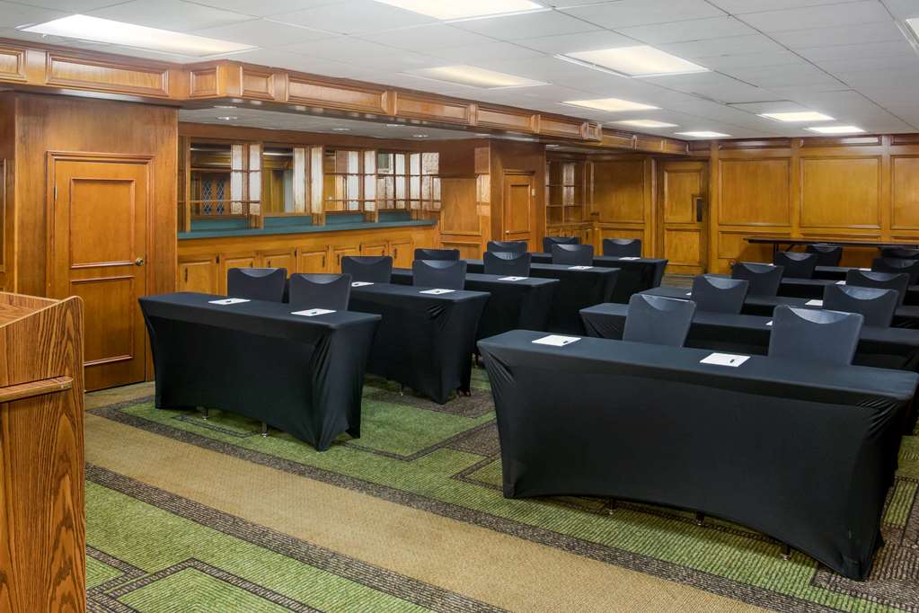 La Quinta Inn by Wyndham Austin Capitol Downtown - photo 31