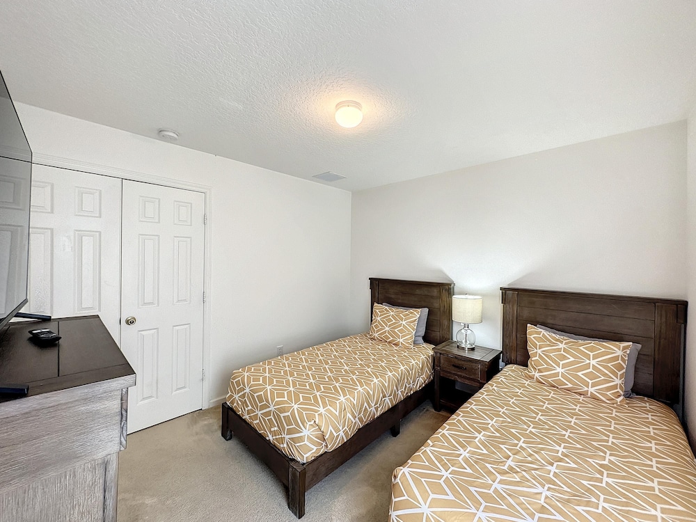 Luxury 6BD 3 5BA Pool Home in Windsor Palms Resort - photo 28