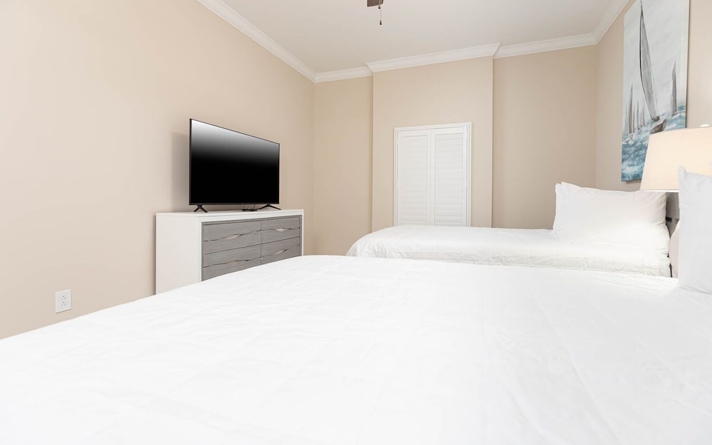 Phoenix Gulf Towers 703 3 Bedroom Condo - photo 8