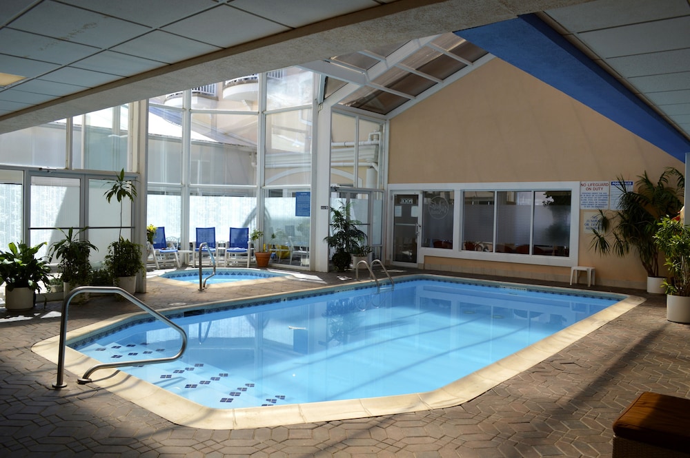 The White Sands Oceanfront Resort & Spa - photo 55