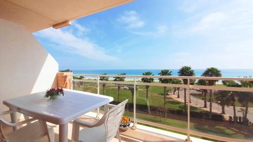 Ayf frontal al mar con 2 terrazas y wifi in Oropesa Del Mar, Spain