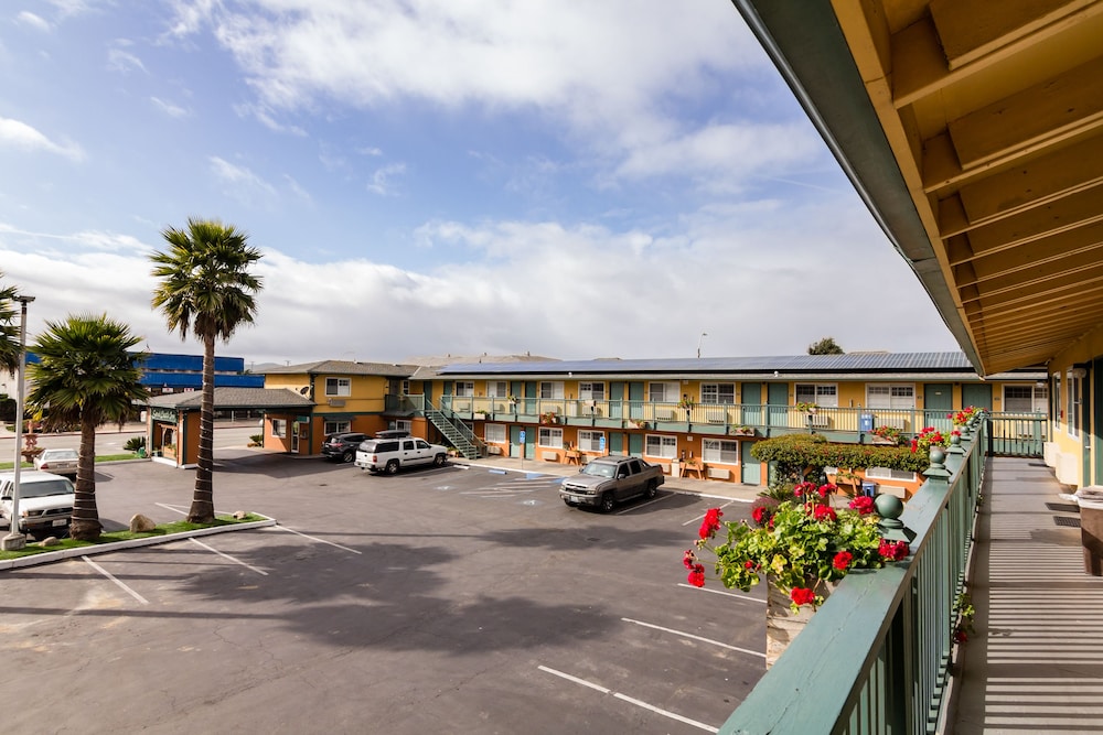 Sand Castle Inn - photo 32