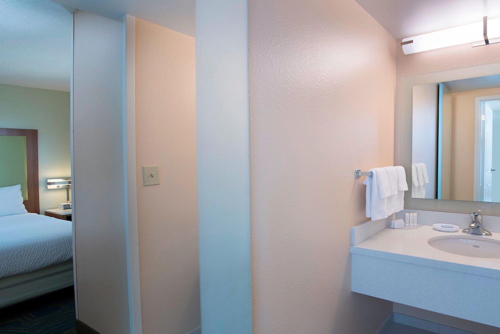 SpringHill Suites by Marriott Atlanta Alpharetta - photo 10