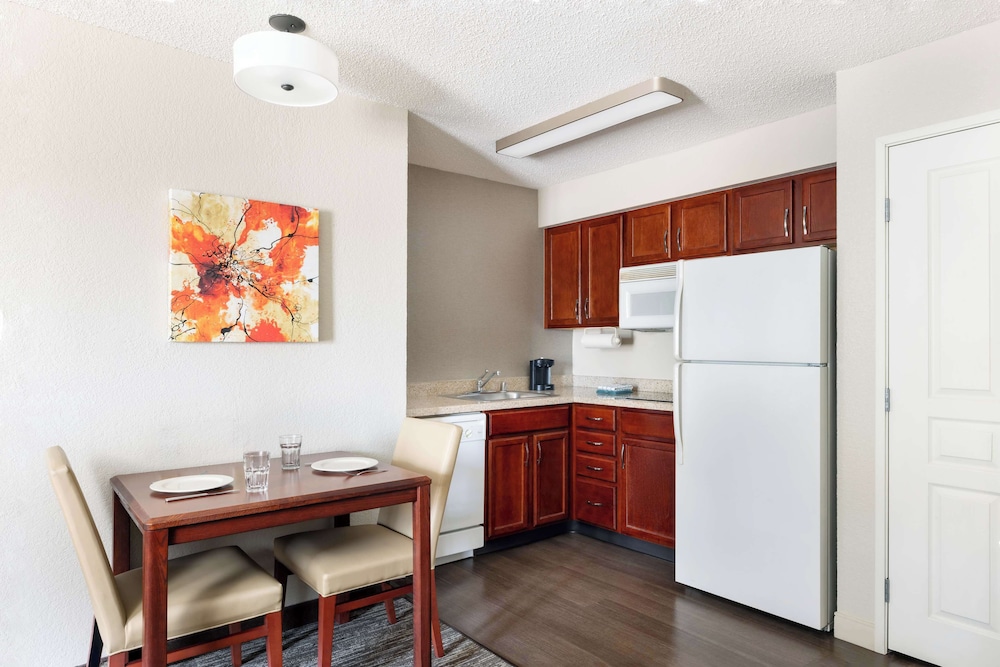 Homewood Suites by Hilton Dallas DFW Airport N Grapevine - photo 10