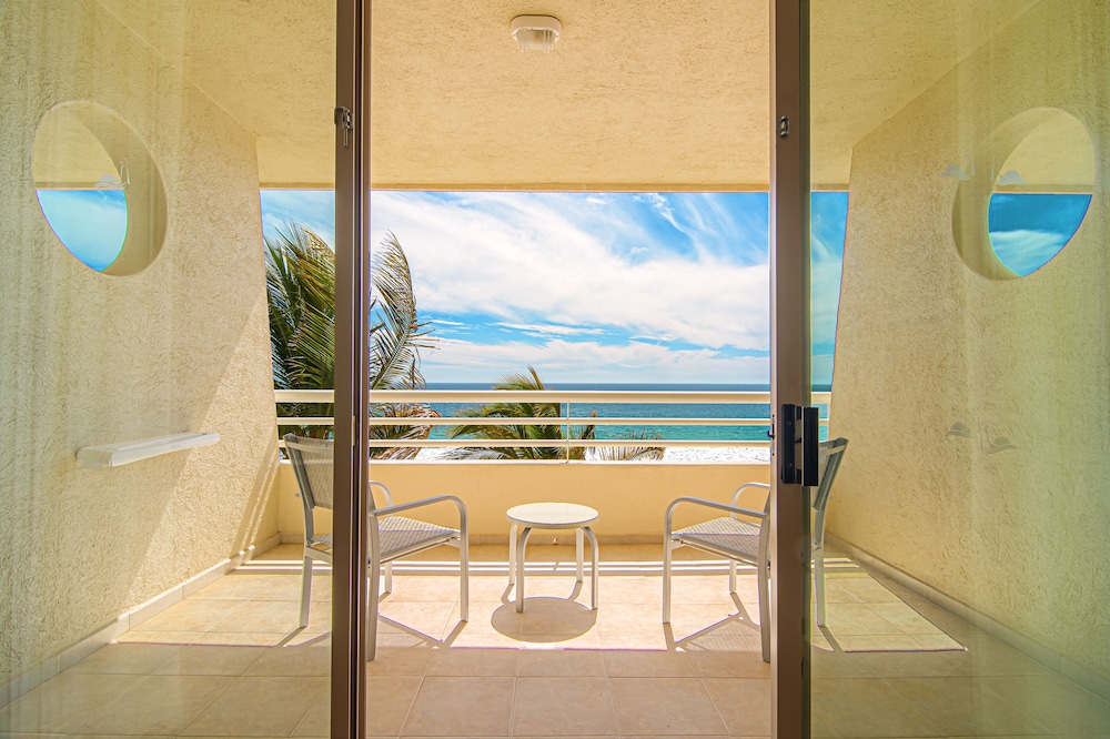 Beach/ocean view