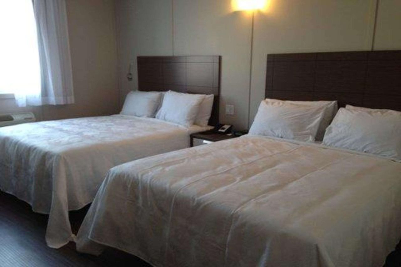 Rodeway Inn — Sept-Iles — photo 2