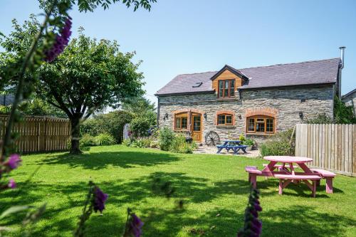 Croft Farm & Celtic Cottages — 4-Star Luxury Hotel in Cardigan, United Kingdom