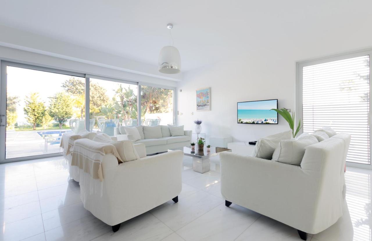 Katerina House