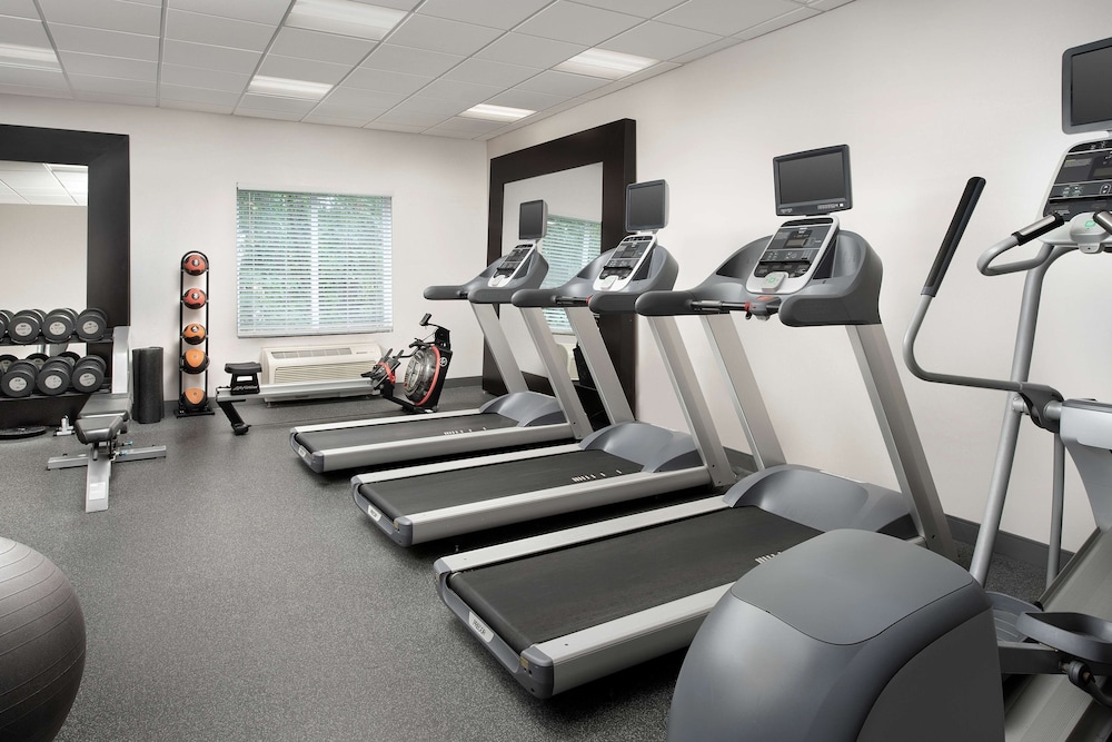 Hilton Garden Inn Charlotte Mooresville - photo 22