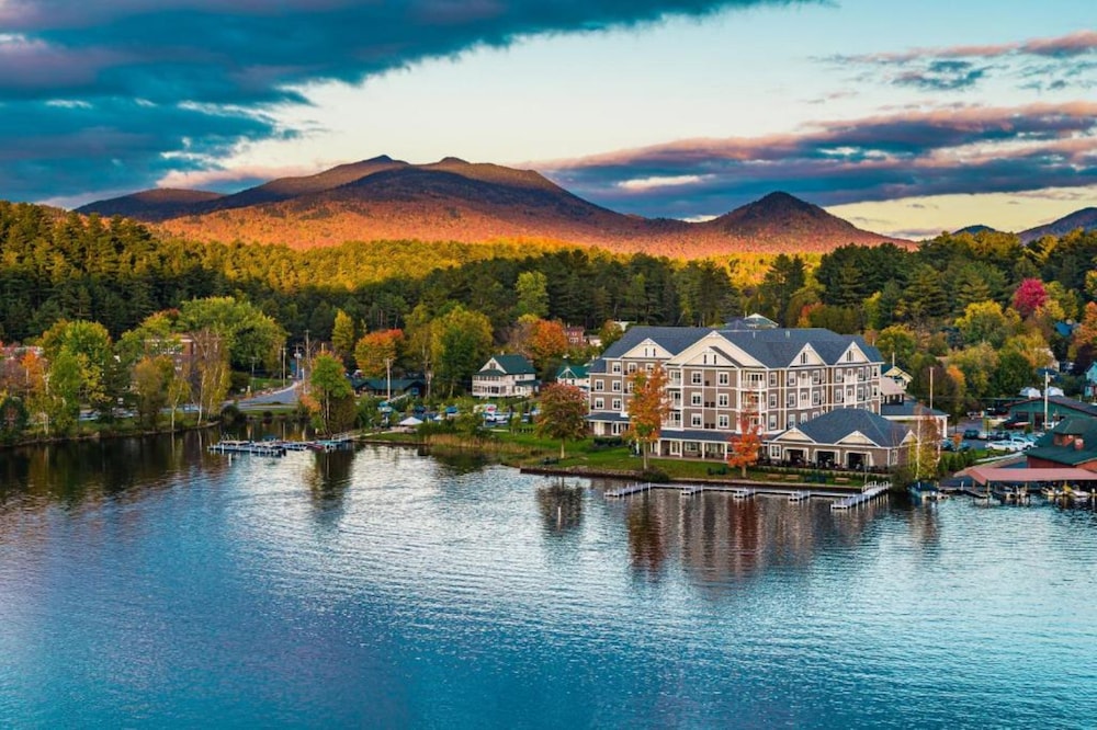 Saranac Waterfront Lodge - featured photo