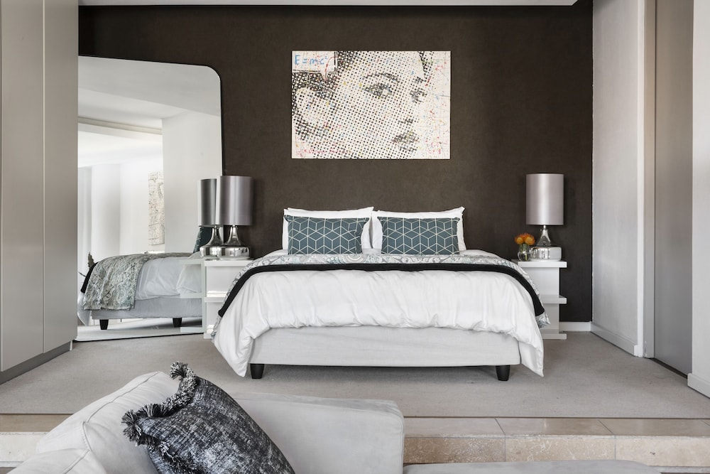The Franklin Loft Apartments — 4-Star Luxury Hotel in Johannesburg, South Africa